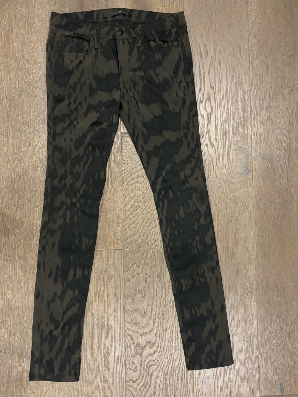 Joe’s Jeans The Skinny Dark Camo Stretch Jeans Size 28 Made USA